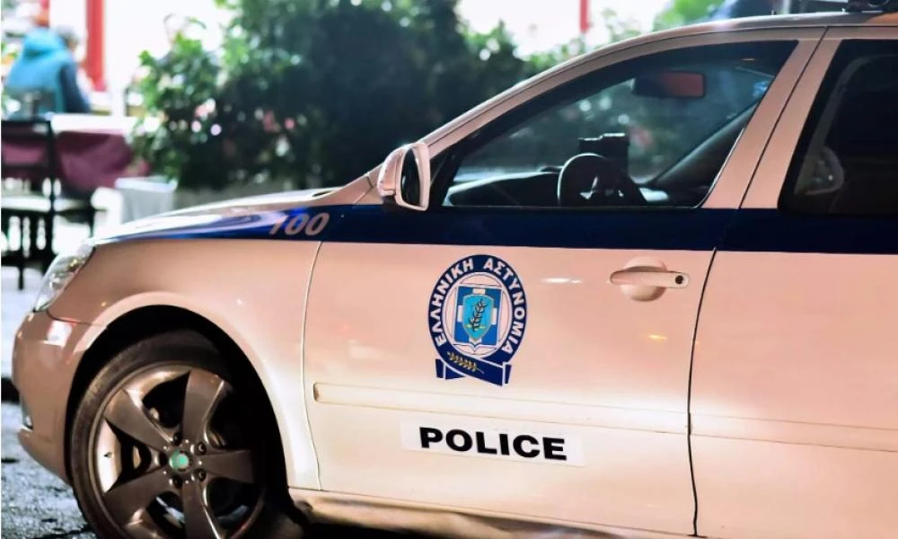 Φλώρινα: Έκλεψαν και κατέστρεψαν το μηχανάκι γυναίκας – Στα χέρια της αστυνομίας οι δύο δράστες